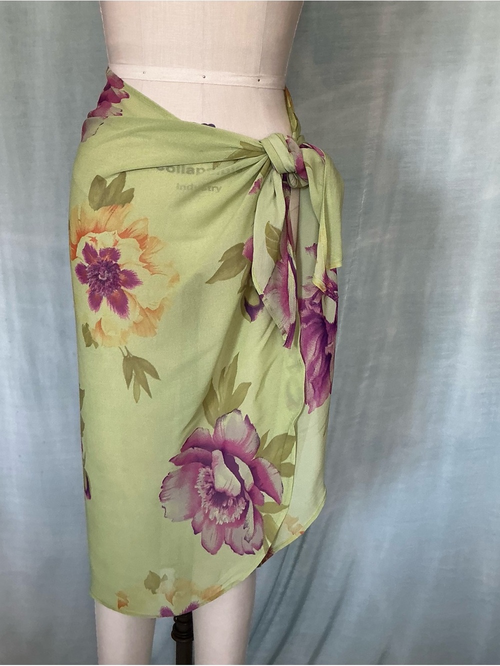 Vintage Floral Sheer Sarong Cover-Up – New Old Stock